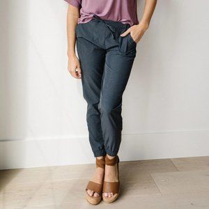 Albion Heather Charcoal Jetsetters - Size L - BNWT